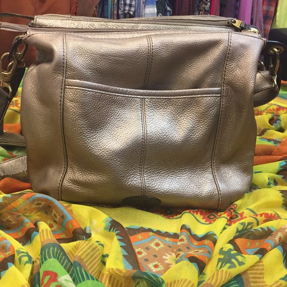 Fossil leather pewter purse - Picture 2 of 13